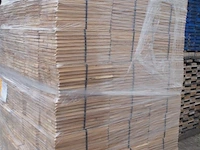 65,89 m² massief eiken visgraatparket 21mm - afbeelding 2 van  10