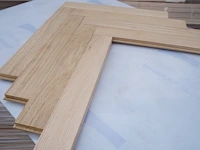 65,89 m² massief eiken visgraatparket 21mm - afbeelding 3 van  10