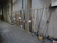 65x diverse containersloten - afbeelding 1 van  8