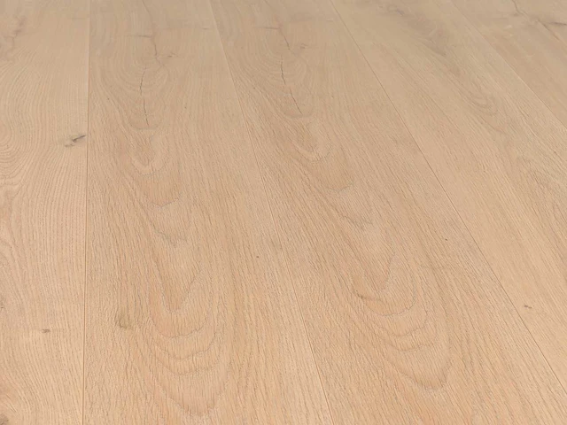 66 m2 laminaat plank - 1285 x 192 x 7 mm - afbeelding 1 van  4