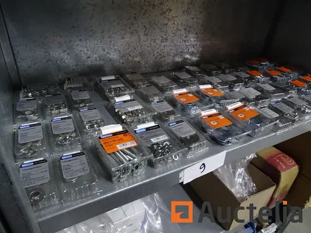 661, ringen, moeren, bolts, schroeven met moeren - afbeelding 7 van  14