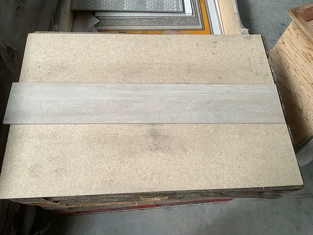 66,48m2 castelvetro suite ivory rett 20x120cm - afbeelding 1 van  3