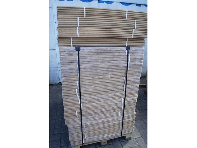66,56 m² massief eiken visgraat 15mm - afbeelding 7 van  7