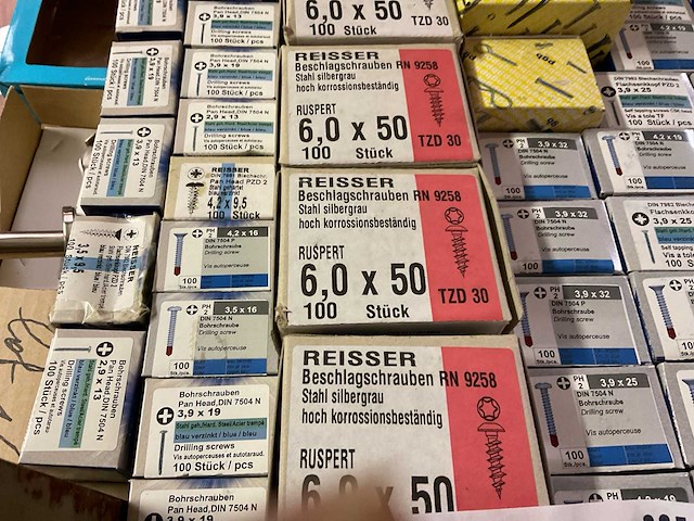 67 x doosjes schroeven - afbeelding 5 van  6