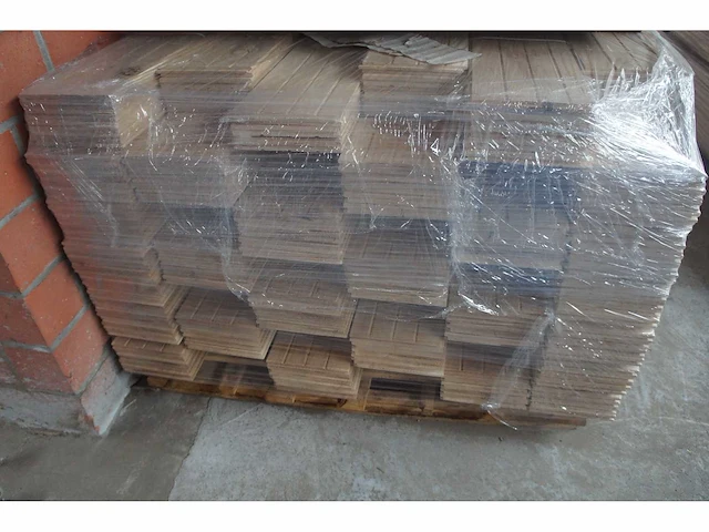 67,13 m² massief eiken parket 20mm - afbeelding 6 van  6