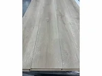 67,20 m² laminaat 8 mm - afbeelding 2 van  3