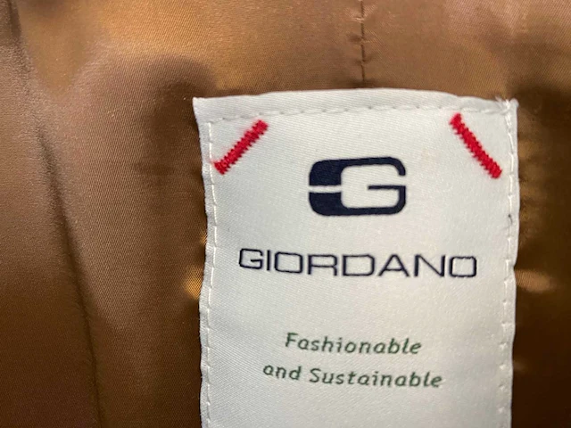 67x jassen en bodywarmers. diverse maten, modelen en merken - afbeelding 5 van  20