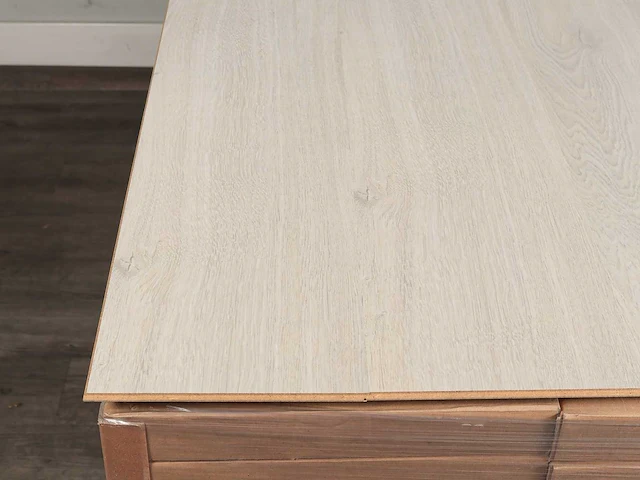 68 m2 laminaat plank - 1200 x 191 x 8 mm - afbeelding 2 van  4