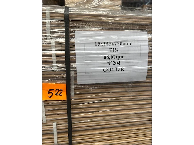 68,67 m² massief eiken visgraat 15mm - afbeelding 2 van  7