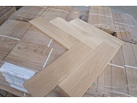69 m² massief eiken visgraatparket 15mm - afbeelding 1 van  4