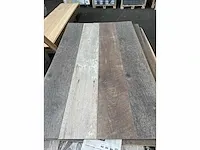 69 m2 laminaatvloer 10mm - afbeelding 1 van  3