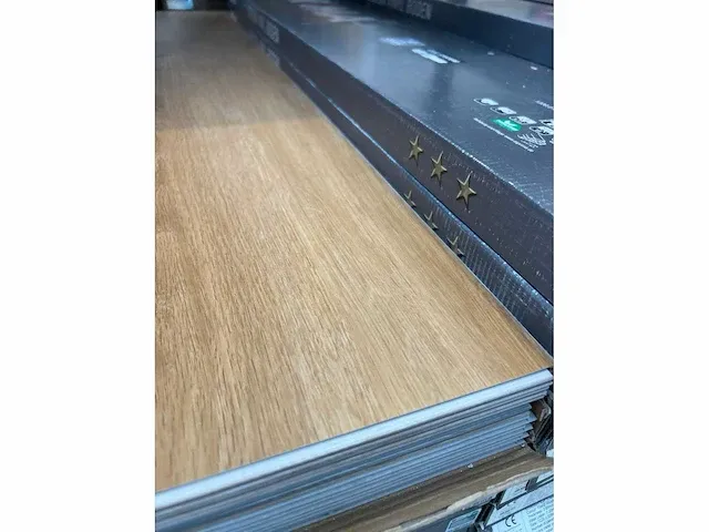69,50m² clickvinyl pvc 3,5mm - afbeelding 1 van  8