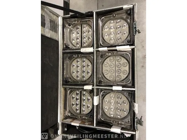 6x akkuled 36 cm mkii w/flight case expolite - afbeelding 4 van  7