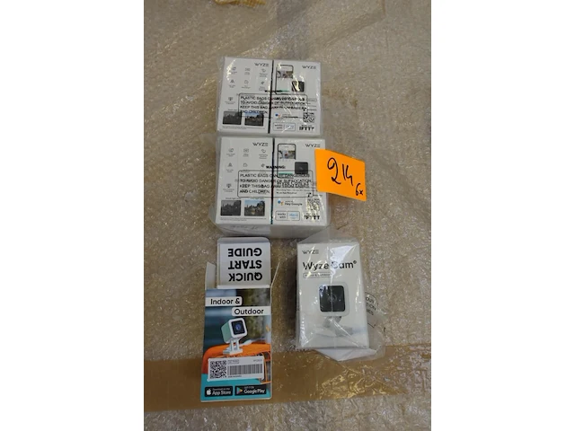 6x camera in/outdoor wyze - afbeelding 1 van  4