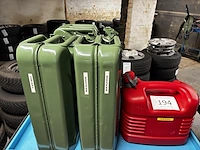 6x diverse brandstoftanks - afbeelding 1 van  4
