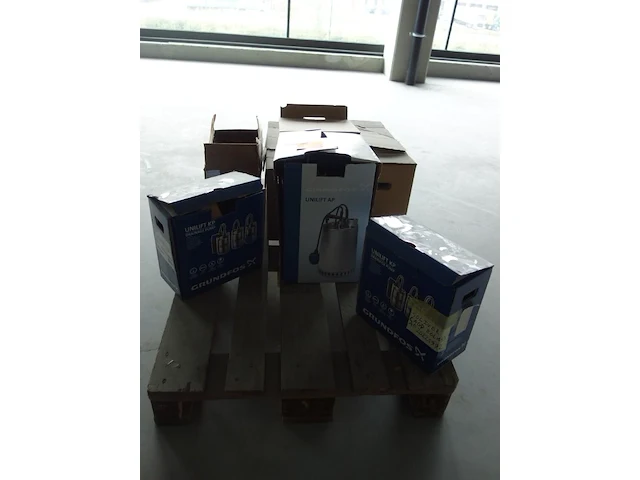 6x diverse dompelpomp unilift - afbeelding 1 van  9