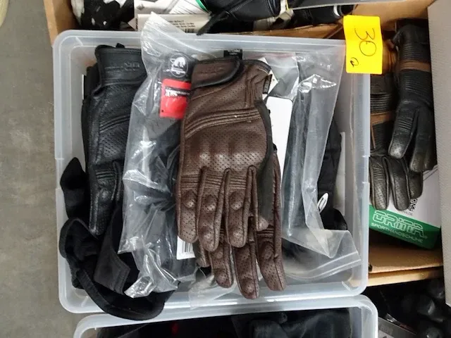 6x diverse grijpbakken motorhandschoenen - afbeelding 4 van  32