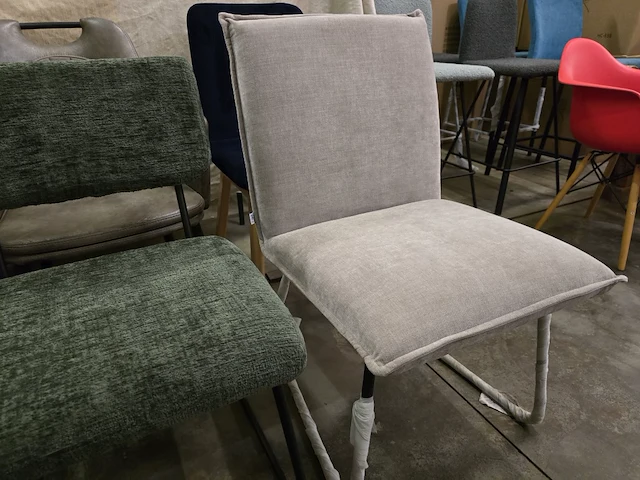 6x diverse stoelen - afbeelding 5 van  8
