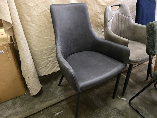 6x diverse stoelen - afbeelding 6 van  8