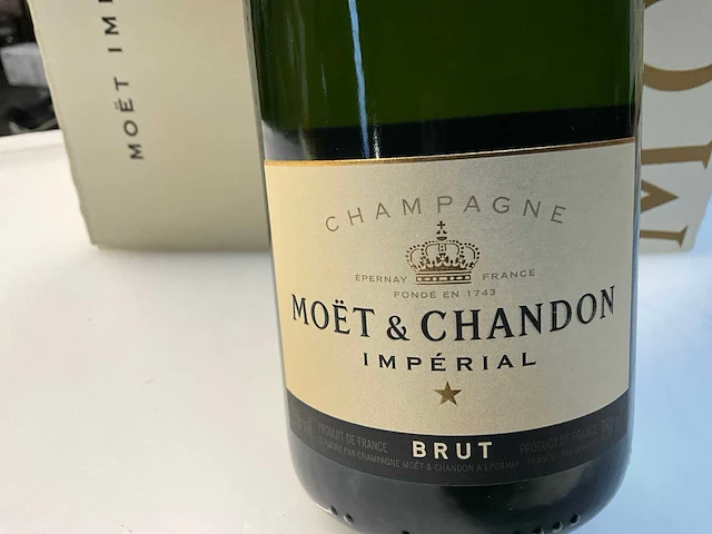 6x fles champagne moet & chandon brut imperial - afbeelding 2 van  6