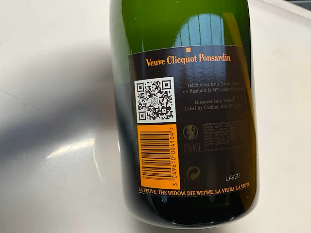 6x fles champagne veuve clicquot brut - afbeelding 3 van  5