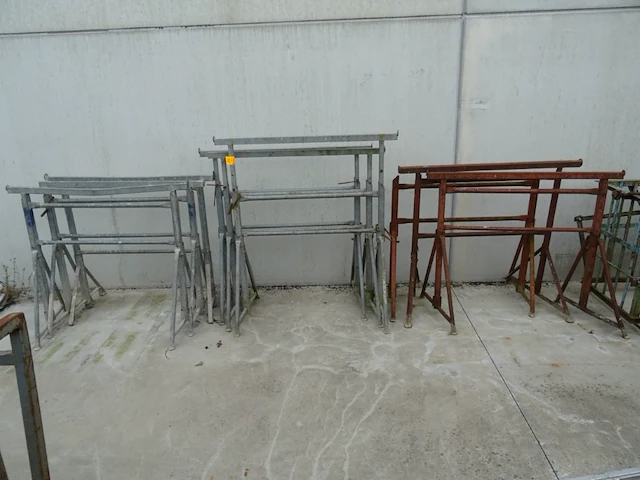 6x galva schraag + 3x metalen schraag - afbeelding 1 van  3