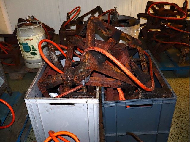 6x gas pits - afbeelding 1 van  3