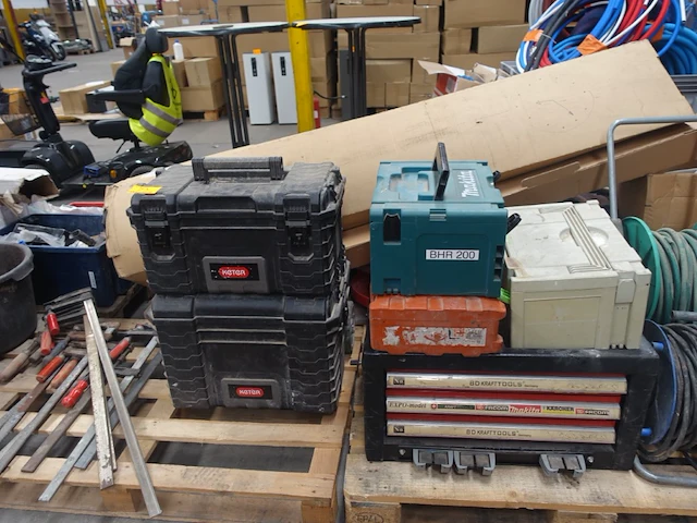 6x gereedschapskoffer - afbeelding 1 van  5