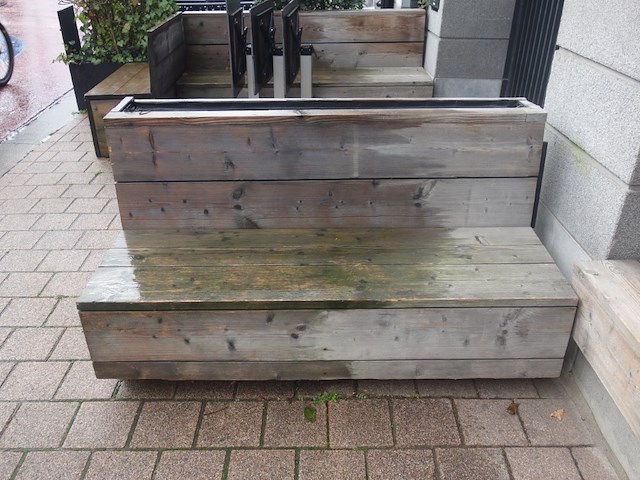 6x houten bank + bijhorende kussens - afbeelding 1 van  6