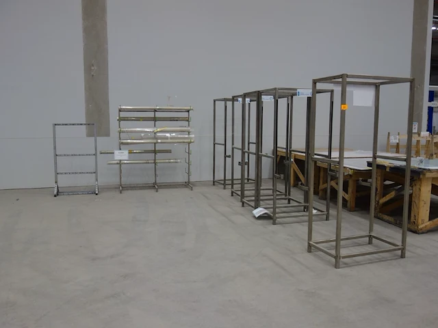 6x inox constructie + metalen houder - afbeelding 5 van  5