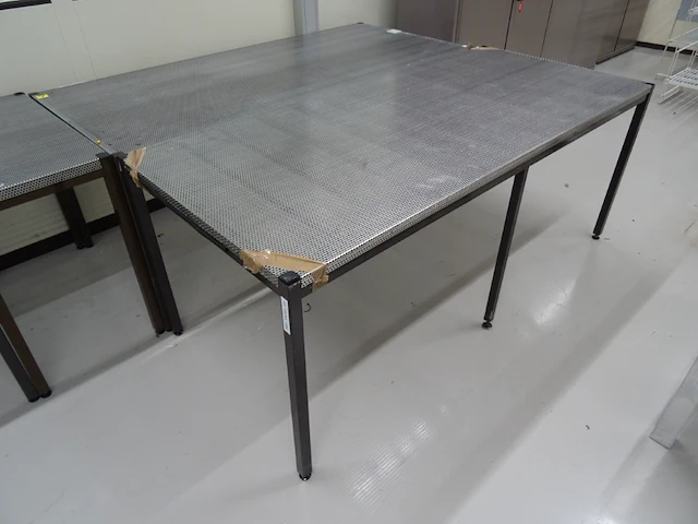 6x metalen werktafel - afbeelding 2 van  6