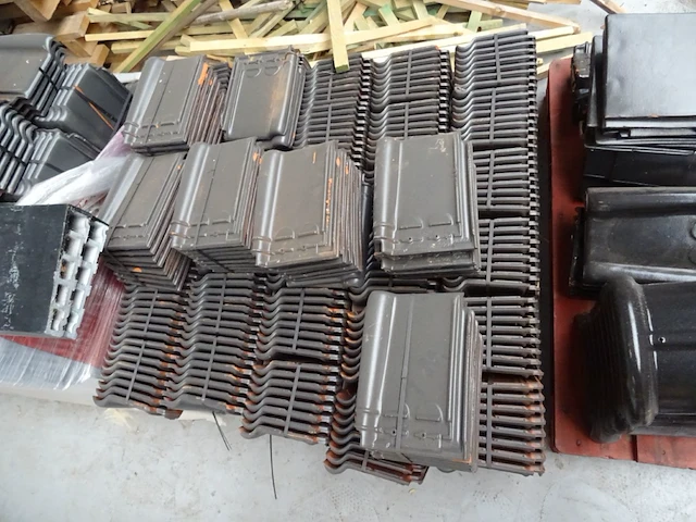6x pallet diverse dakpannen - afbeelding 2 van  23