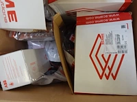 6x pallet diverse onderdelen voor laadpalen - afbeelding 9 van  21