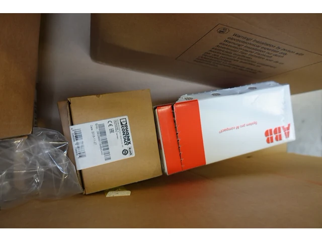 6x pallet diverse onderdelen voor laadpalen - afbeelding 11 van  21