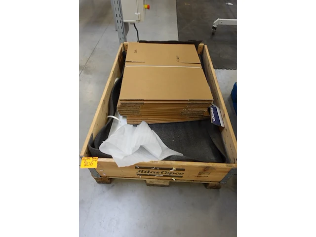 6x pallet diverse onderdelen voor laadpalen - afbeelding 12 van  21