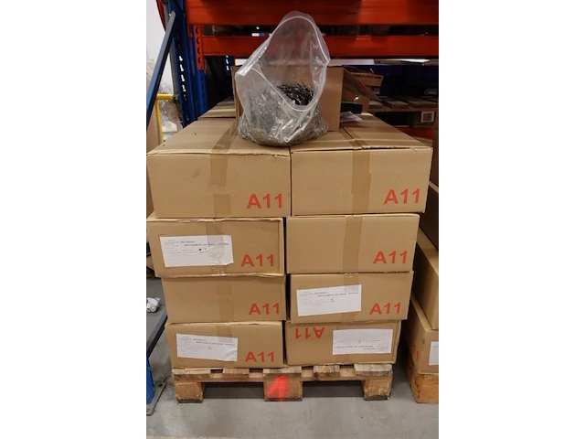 6x pallet onderdelen efitrax - afbeelding 10 van  17