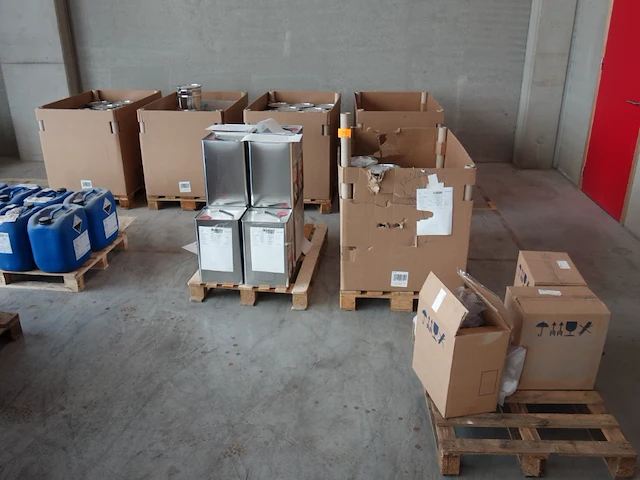 6x pallet producten - afbeelding 1 van  14