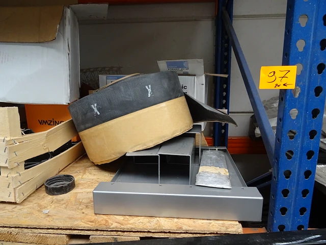 6x pallet toebehoren dakwerken - afbeelding 12 van  31
