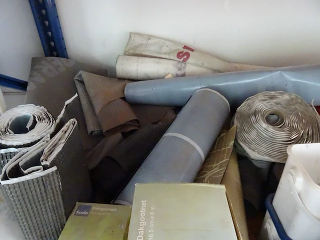 6x pallet toebehoren dakwerken - afbeelding 24 van  31
