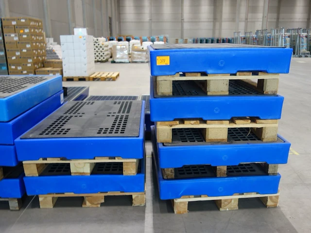 6x pvc lekbak - afbeelding 1 van  2