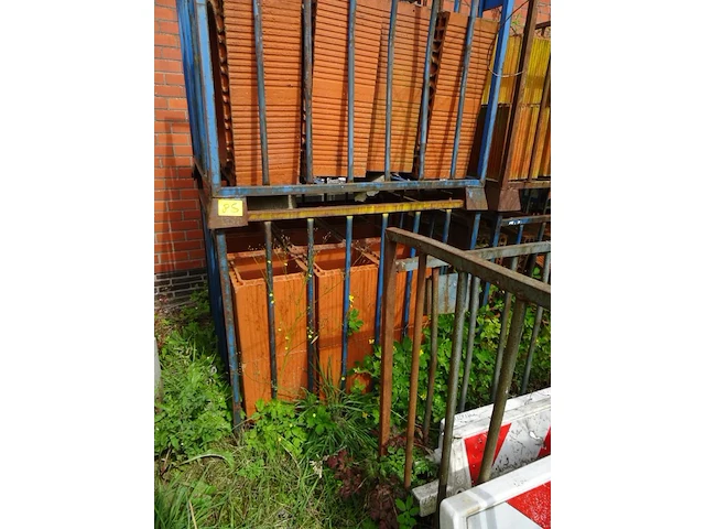 6x stapelbare metalen houder + inhoud - afbeelding 3 van  5
