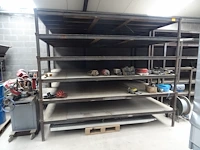 6x stapelbare metalen tafel - afbeelding 1 van  2