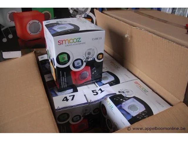 6x verlichting met bluetooth speaker smooz, cube18 - afbeelding 1 van  3
