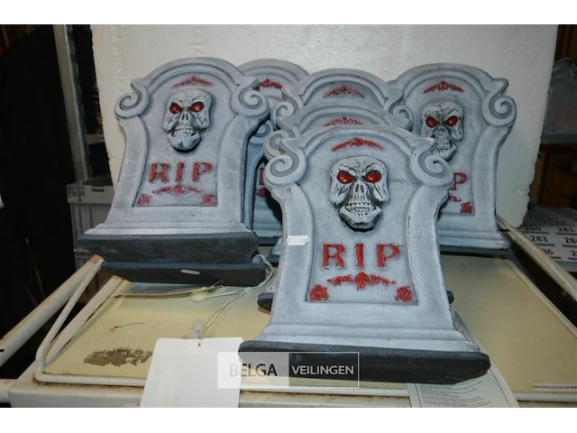 ±7 deco rip grafstenen met licht - afbeelding 1 van  4
