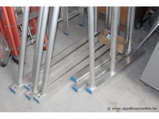 7 diverse alu dakrailing - afbeelding 2 van  3