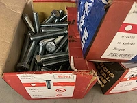 7 dozen bouten - afbeelding 3 van  4