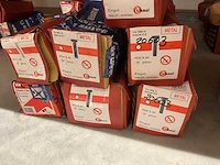 7 dozen bouten - afbeelding 3 van  4