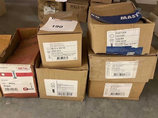 7 dozen bouten - afbeelding 3 van  4