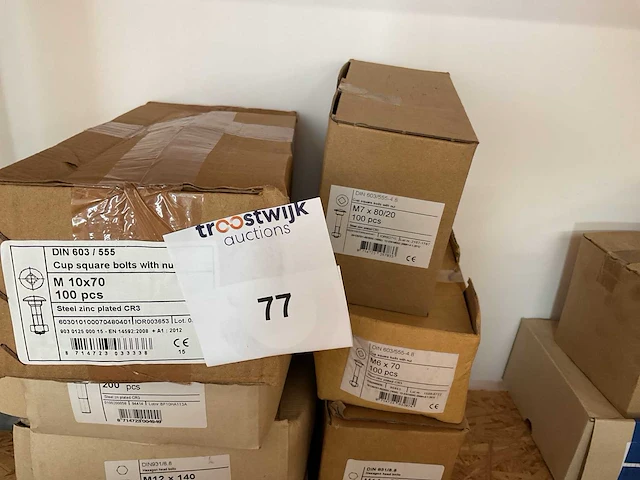 7 dozen bouten - afbeelding 2 van  3