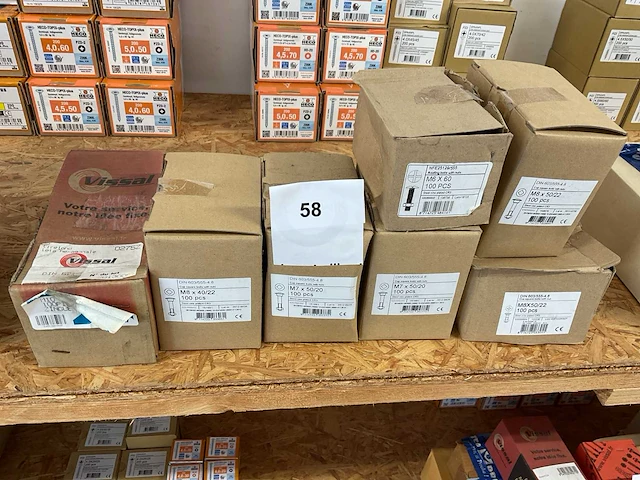 7 dozen houtbouten - afbeelding 1 van  6